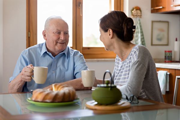 Gemeinsam Kaffee trinken Gemeinsam Kaffee trinken